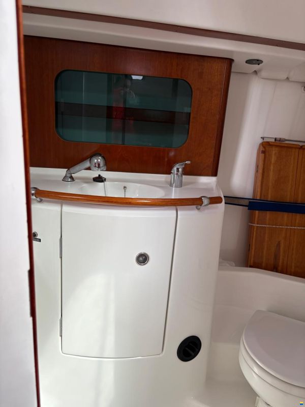 Beneteau Oceanis 331 10,40 x 3,5 x 1,65