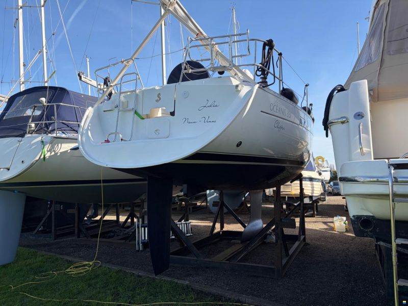 Beneteau Oceanis 331 10,40 x 3,5 x 1,65