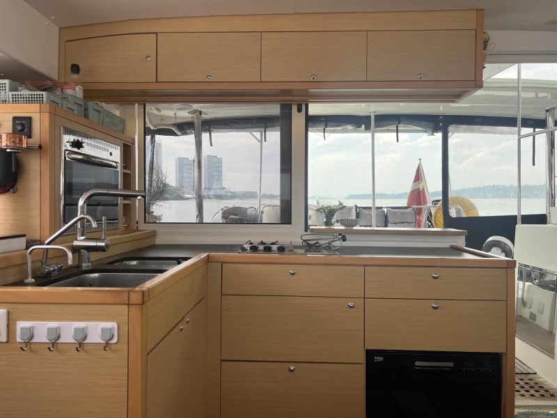 Lagoon 400 S2