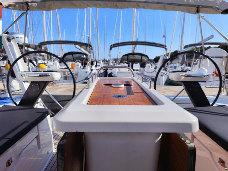 Dufour 390 Grand Large
