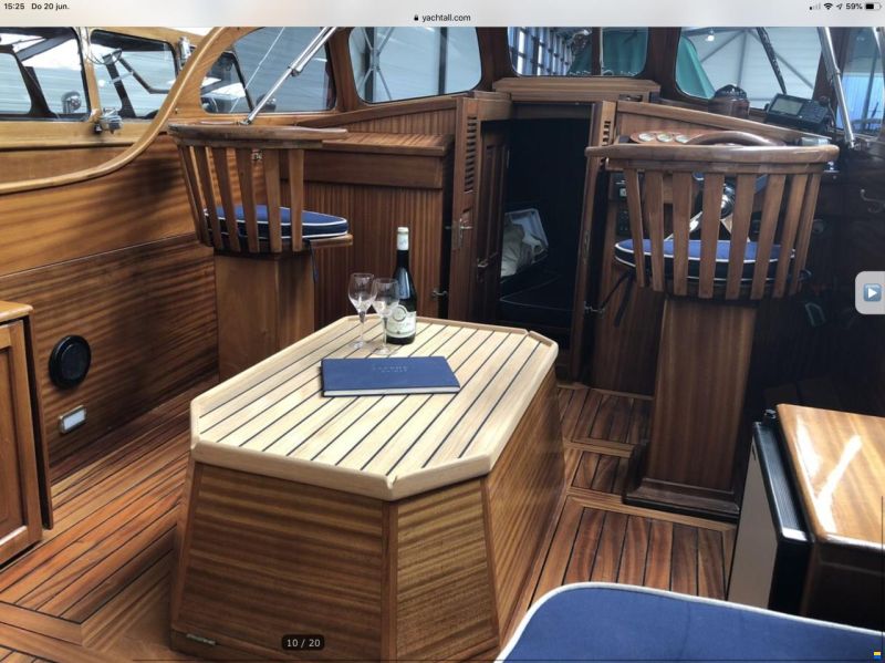 Rapsody 29 ft OC Gold Line