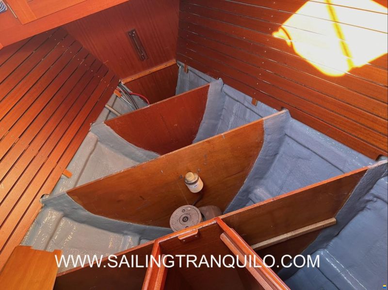 Hallberg-Rassy HR42E