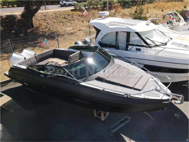Nordkapp Noblesse 830