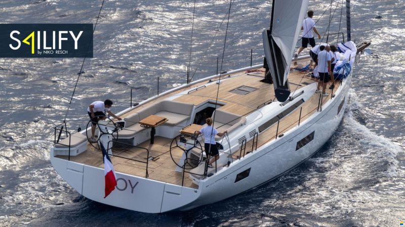 Beneteau First 60
