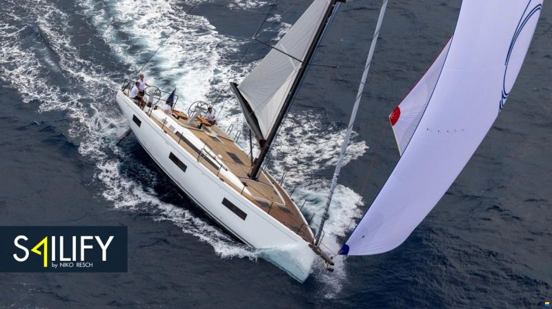 Beneteau First 60
