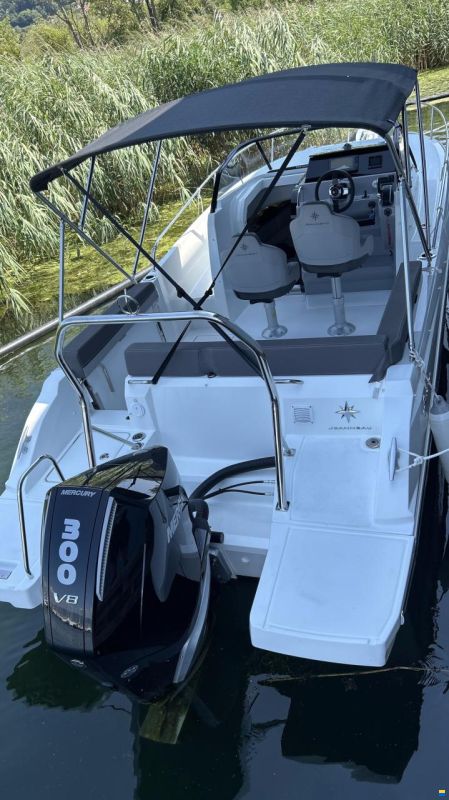 Jeanneau Cap Camarat 7.5