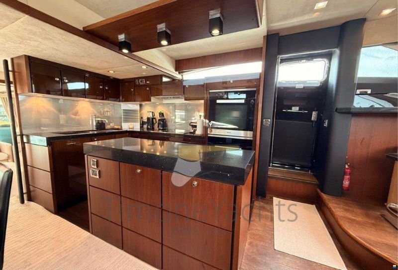 Fairline SQUADRON 78
