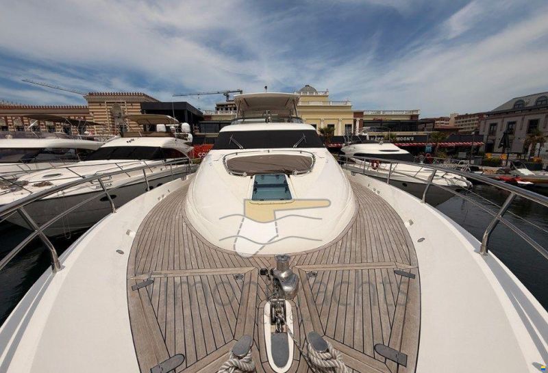 Fairline SQUADRON 78