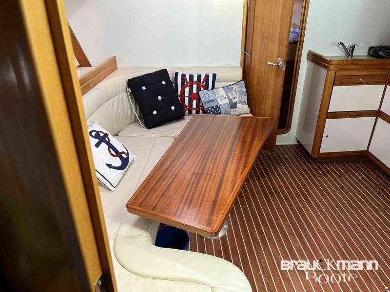 Bavaria Yachtbau GmbH 37 Sport