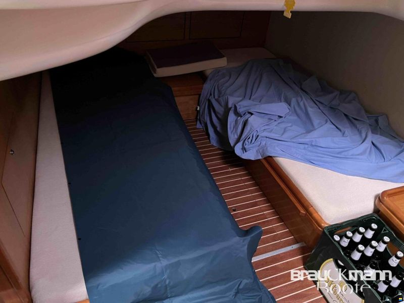 Bavaria Yachtbau GmbH 37 Sport
