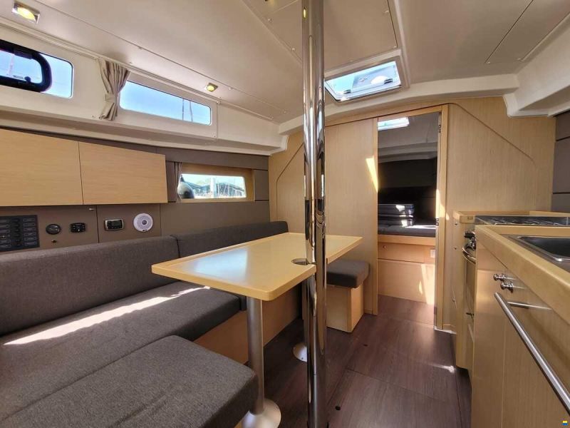 Beneteau Oceanis 35