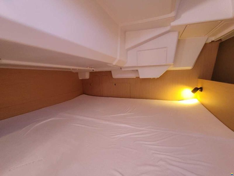 Beneteau Oceanis 35