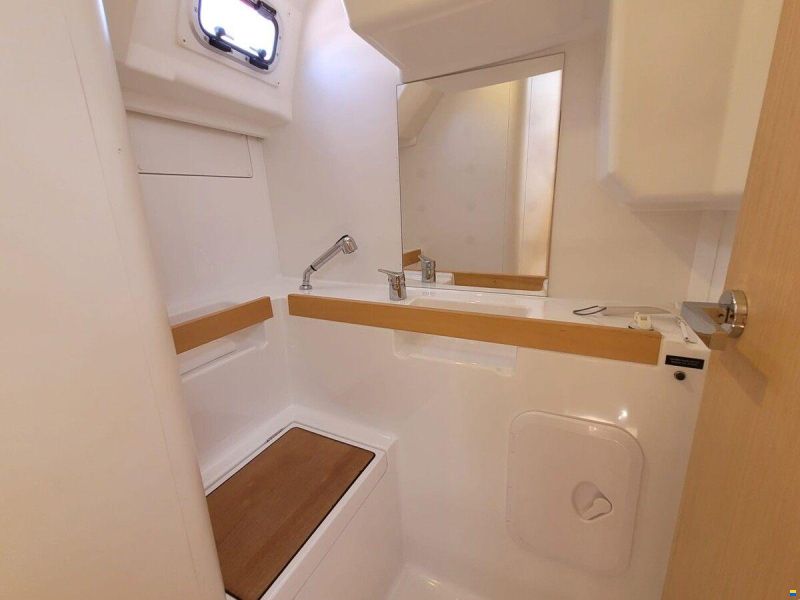 Beneteau Oceanis 35