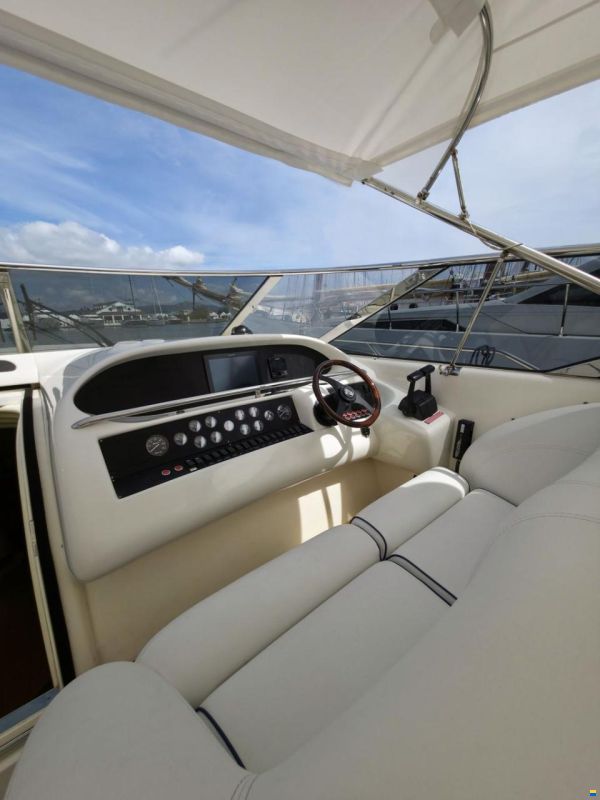 Sunseeker 63 Predator