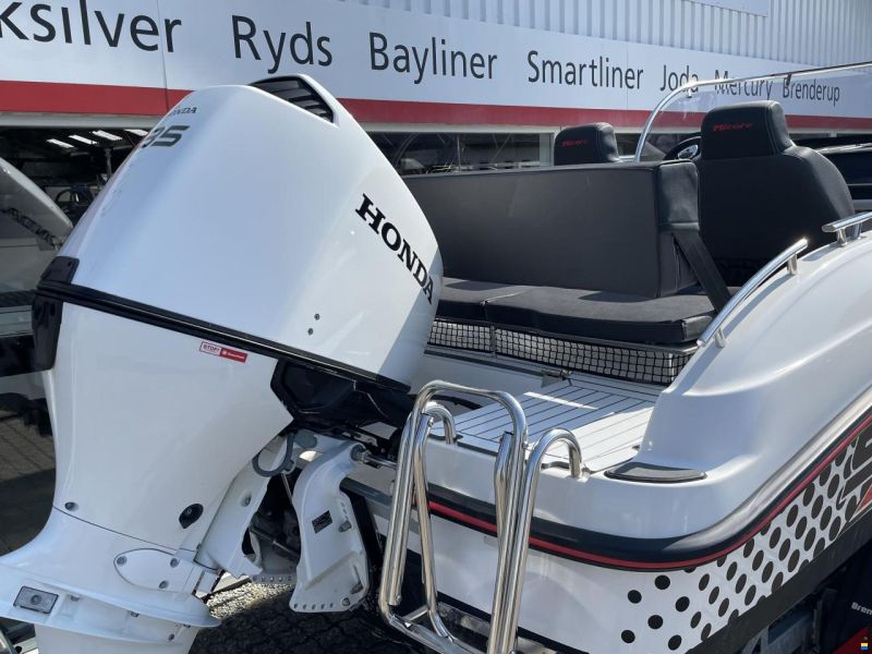 Micore Xw57sc med Honda 135BF