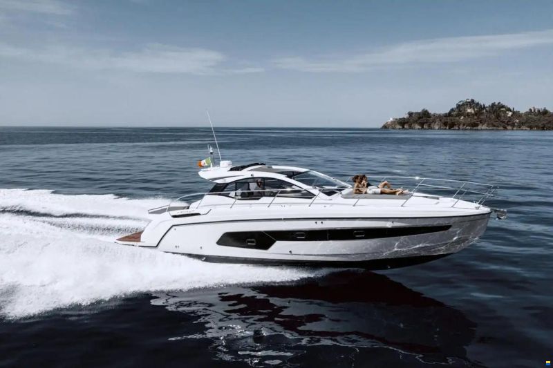 Azimut 45 HT