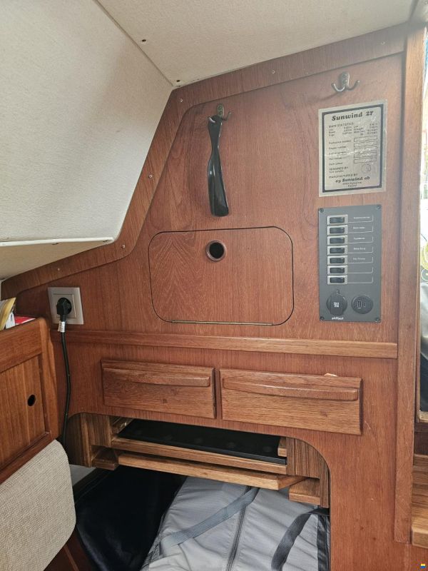 Sunwind 27