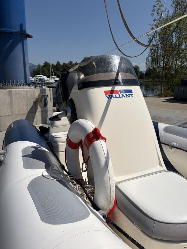 Valiant V 450 Sport