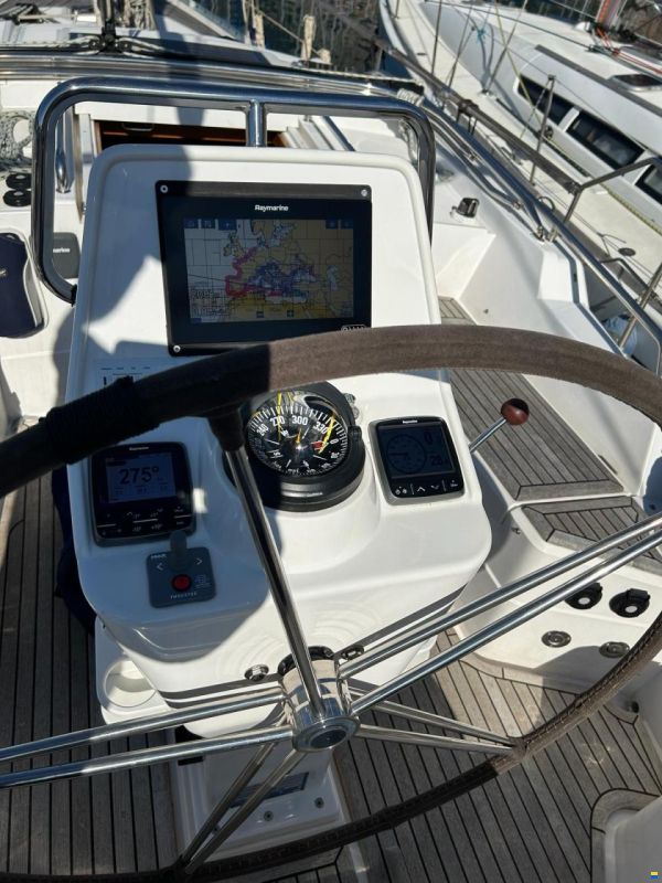Nauticat 37