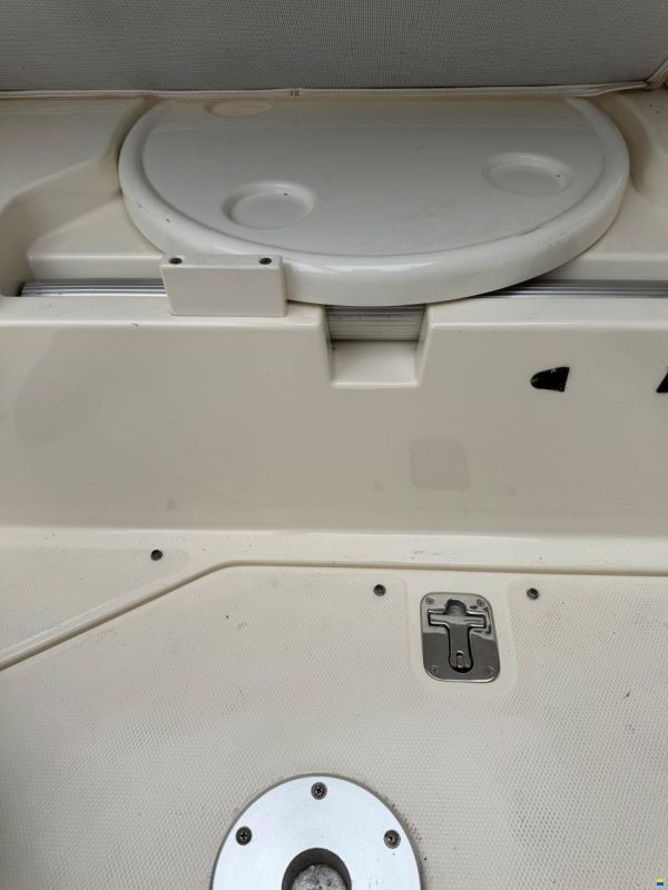 Sea Ray 255 Sundancer