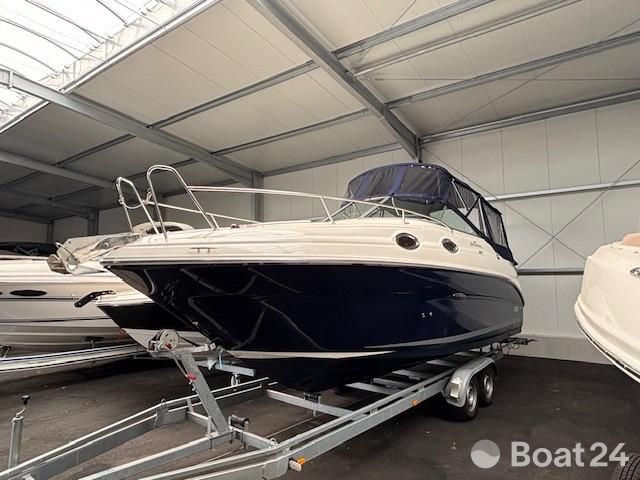 Sea Ray 255 Sundancer