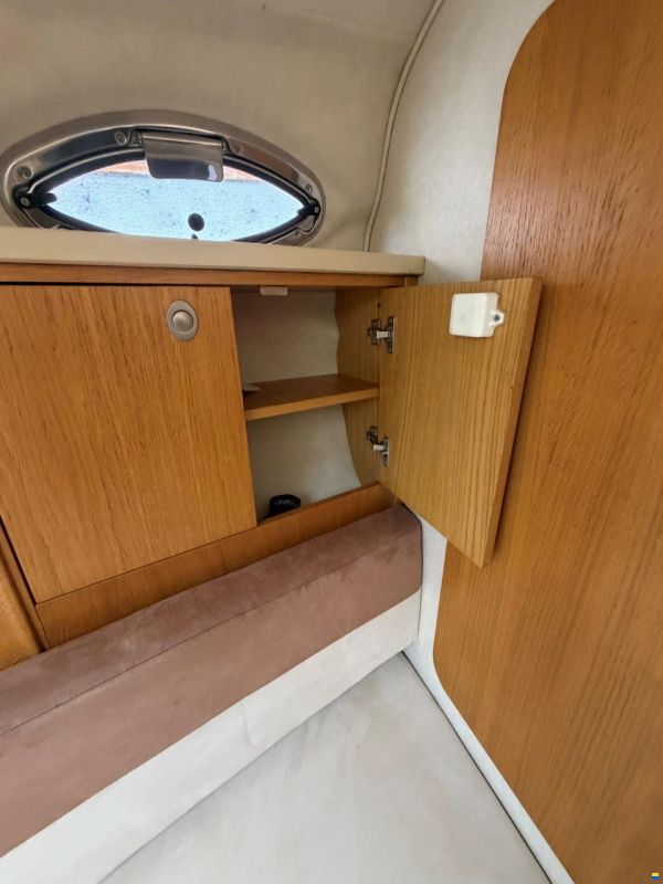 Sea Ray 255 Sundancer