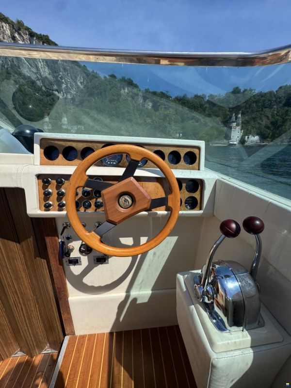 Colombo Antibes 27