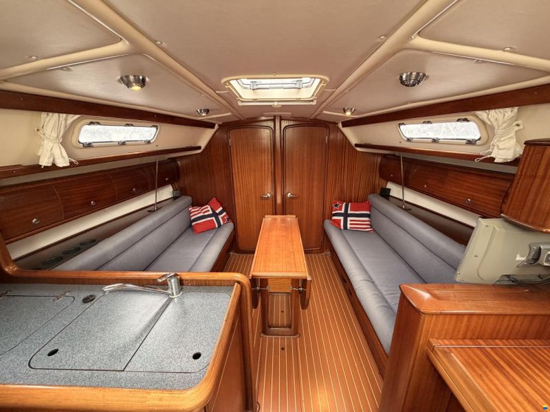 Bavaria 36-3