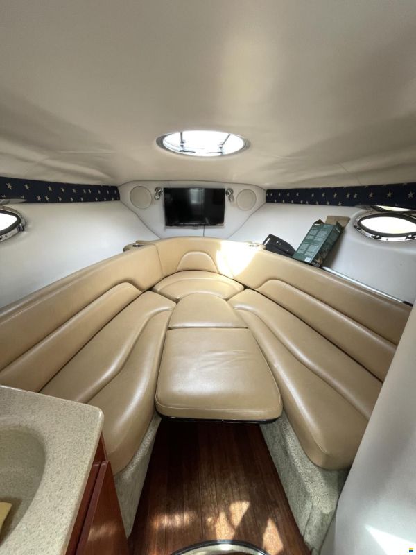 Crownline 280 CR