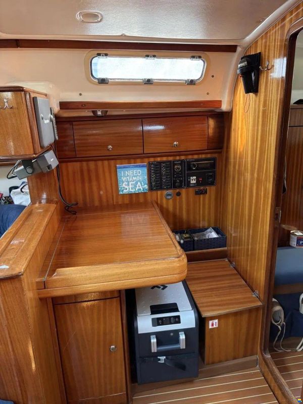 Bavaria 44