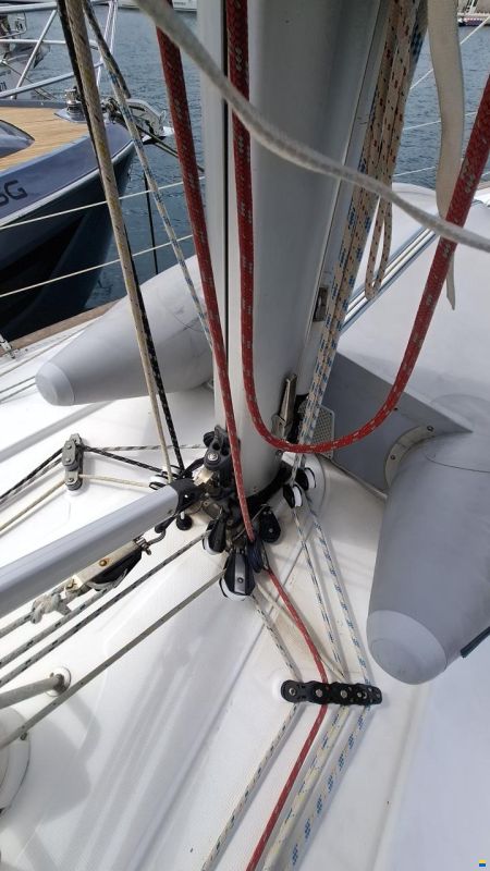 Bavaria 44