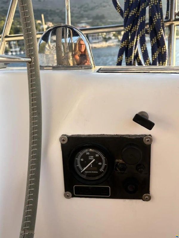 Bavaria 44