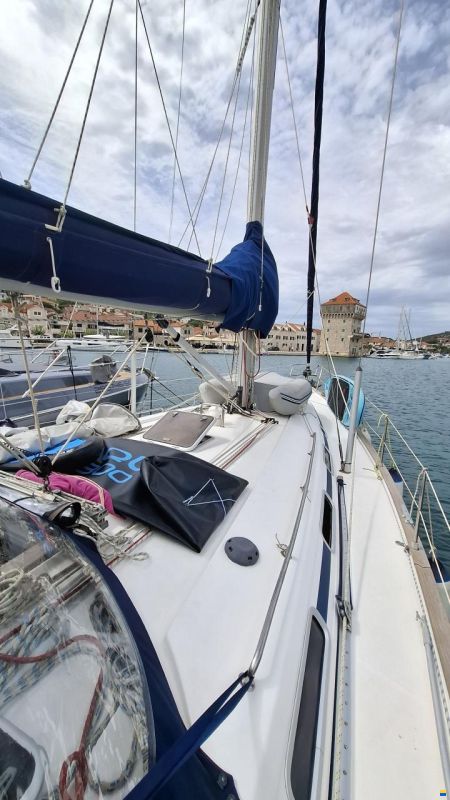 Bavaria 44