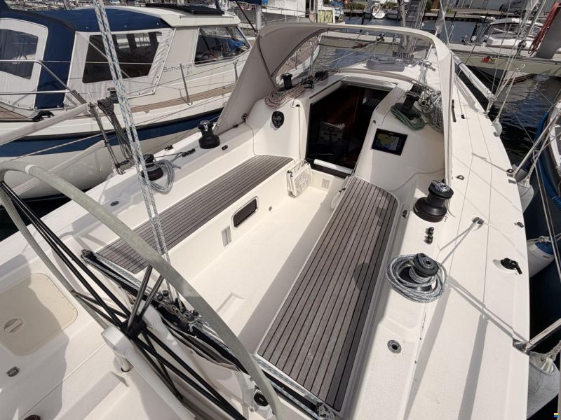 X-Yachts X-35