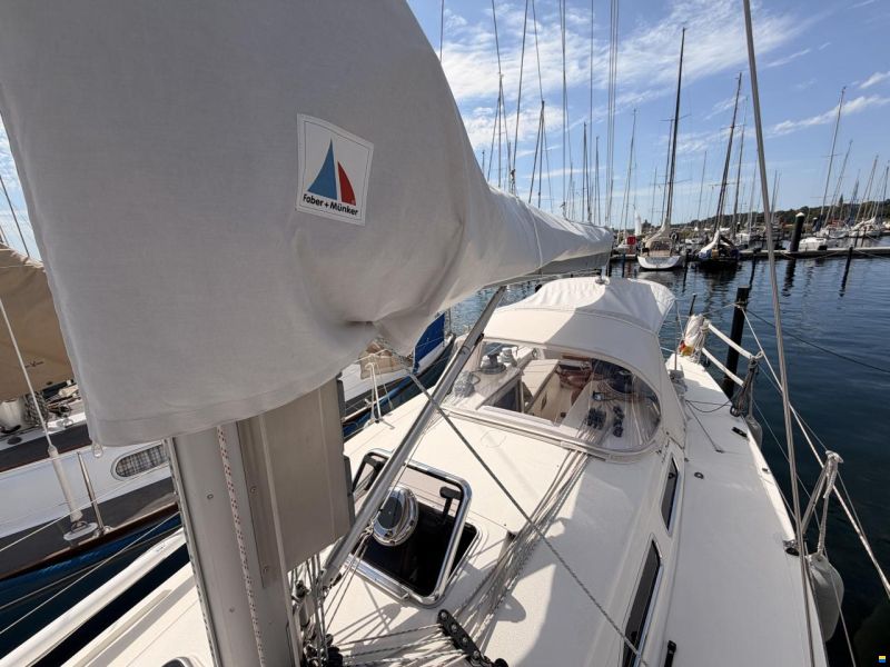 X-Yachts X-35