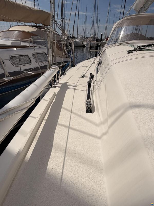X-Yachts X-35