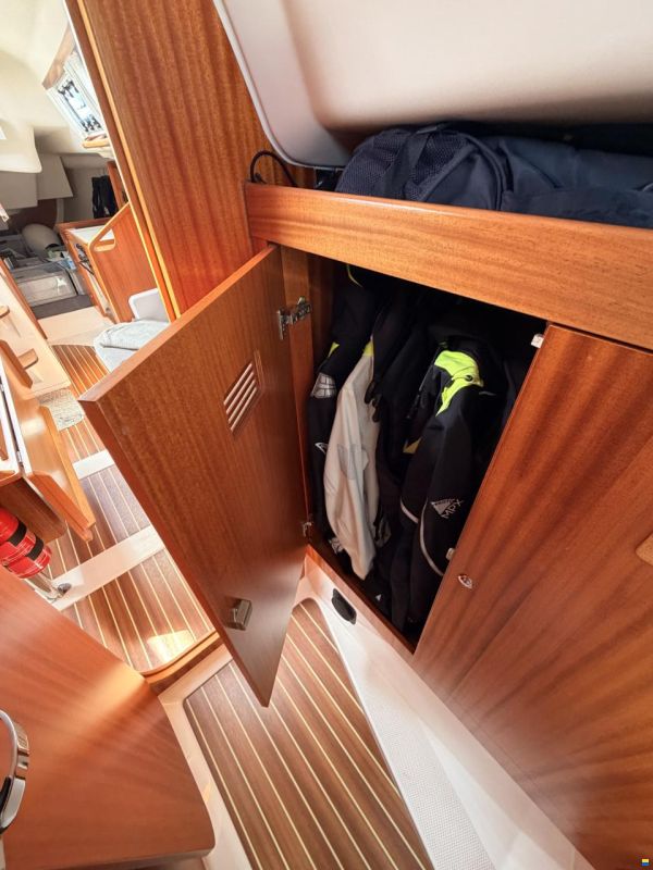 X-Yachts X-35