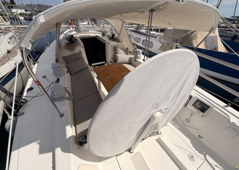 X-Yachts X-35