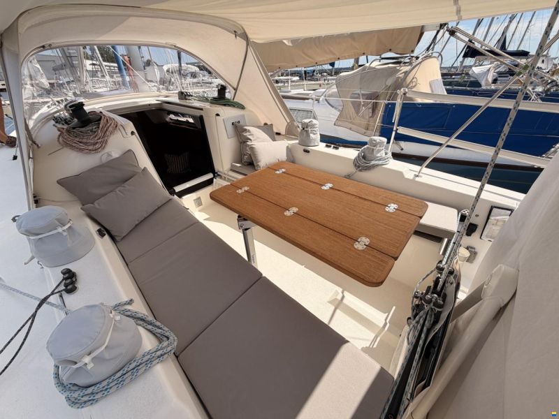X-Yachts X-35