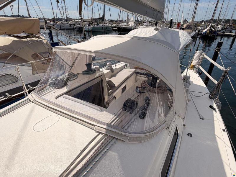 X-Yachts X-35