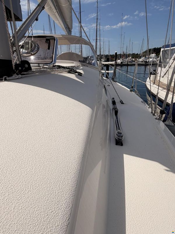X-Yachts X-35