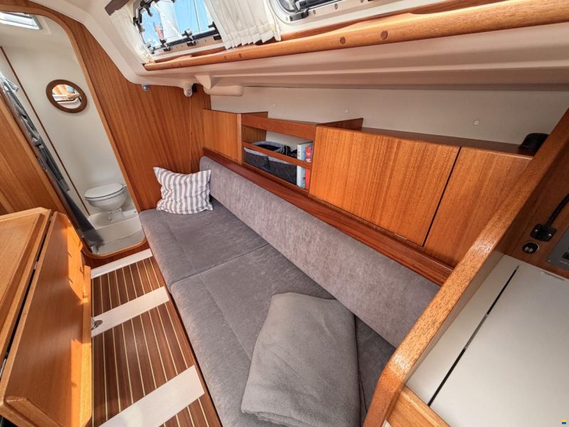 X-Yachts X-35