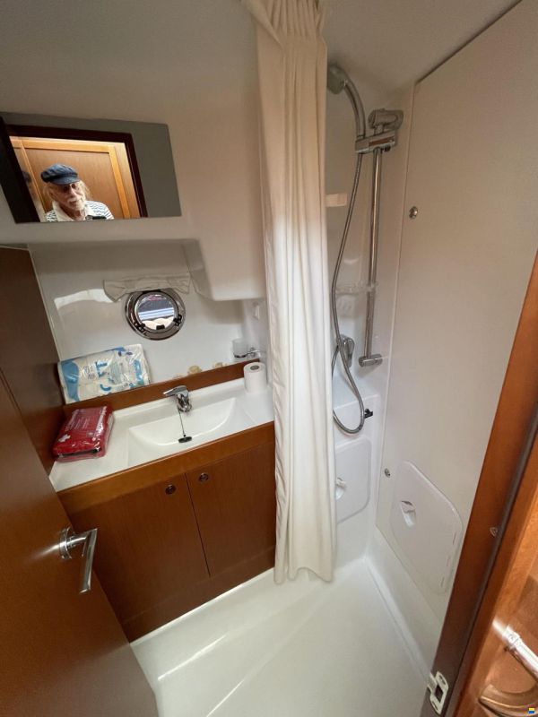 Beneteau SWIFT Trawler 34 fly