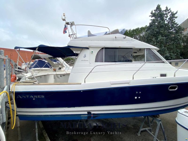 Beneteau Antares 10.80