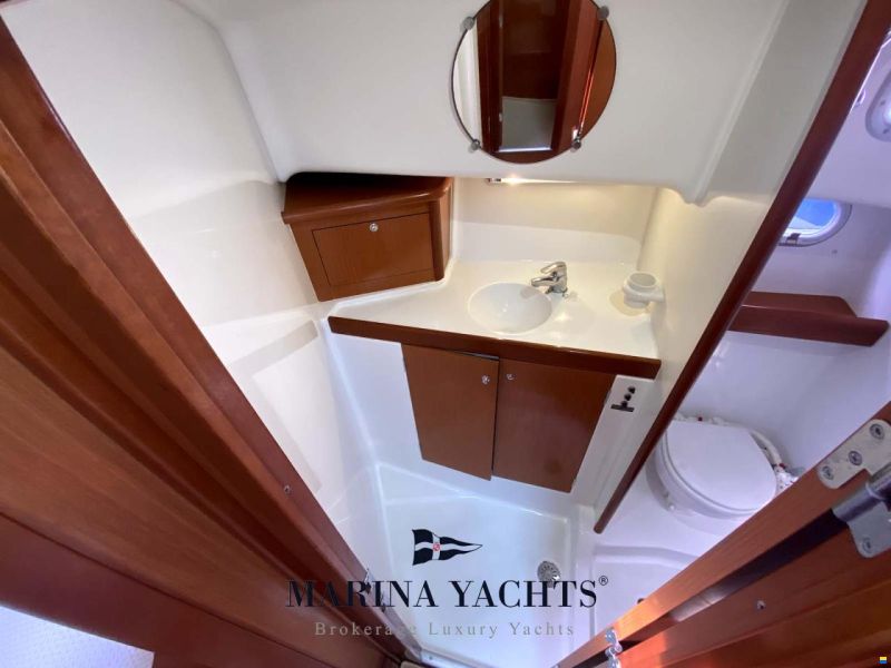 Beneteau Antares 10.80
