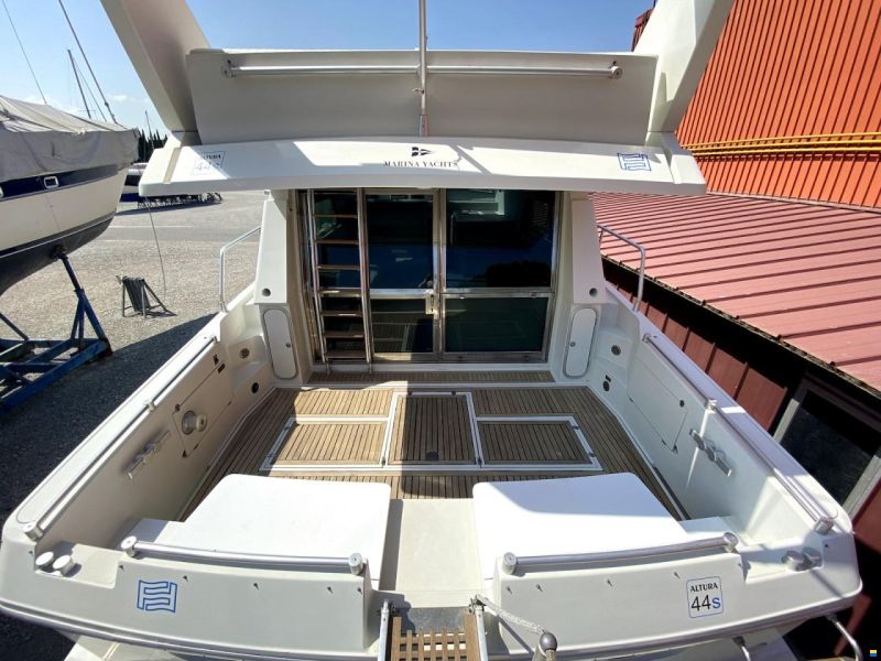 Ferretti Altura 44 S