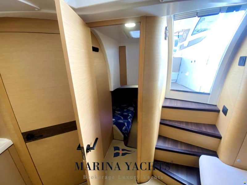 Beneteau Montecarlo 37