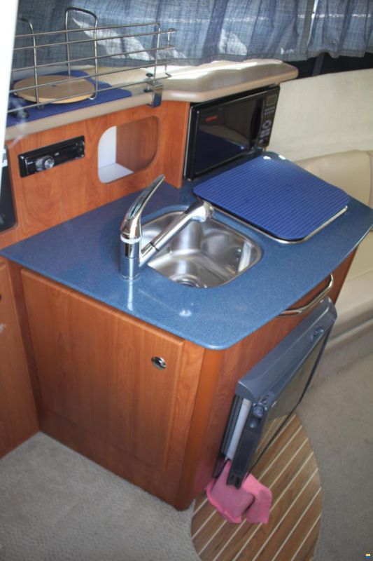 Bayliner 245 SB (Sunbridge)