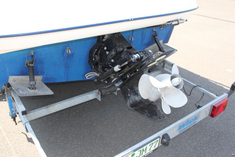 Bayliner 245 SB (Sunbridge)