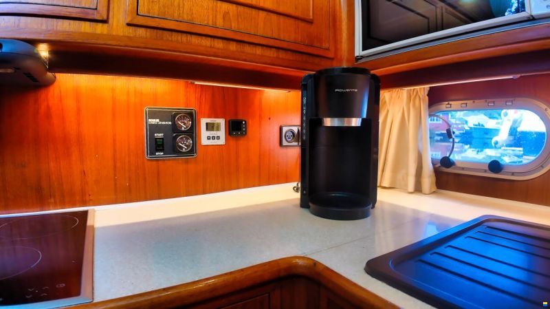 Neptunus 138/46 Sedan Fly Flybridge